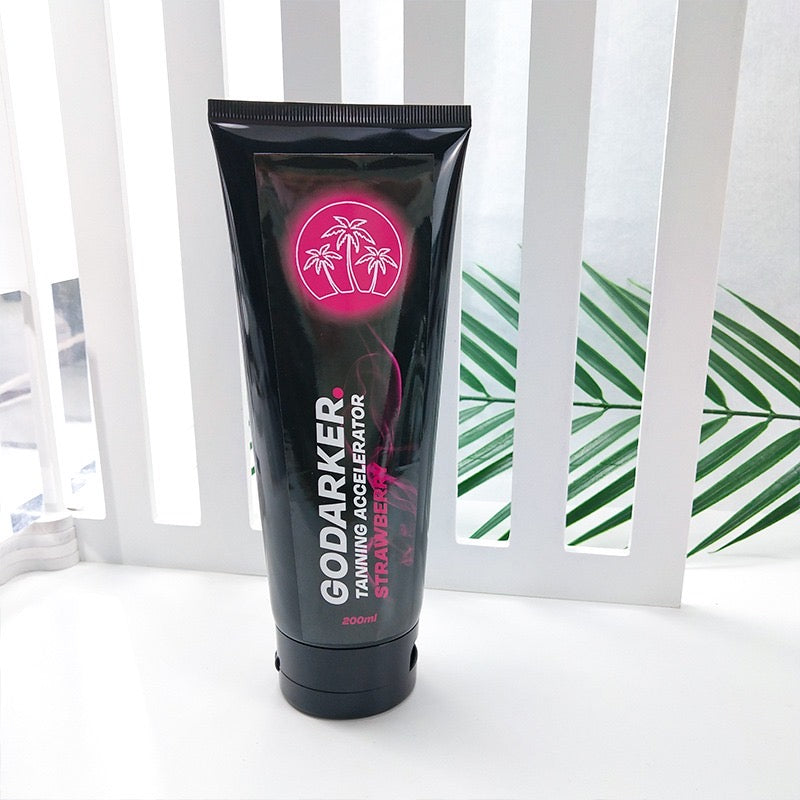 Strawberry Tanning Accelerator Cream